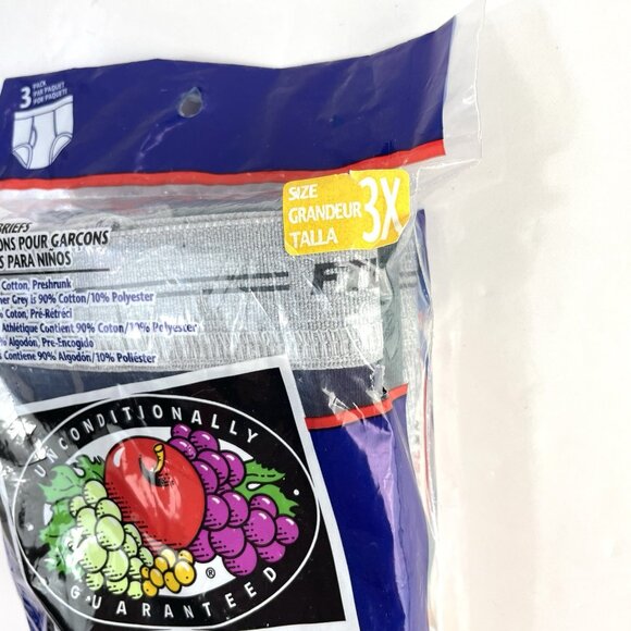 VTG Boys Fruit Of The Loom Briefs 3X 3 Pack Preshrunk Cotton Underwear 2000 Y2K - Picture 2 of 6